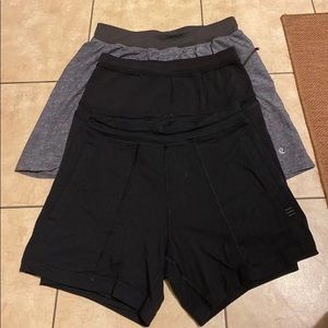 Bundle of 3 Lululemon shorts